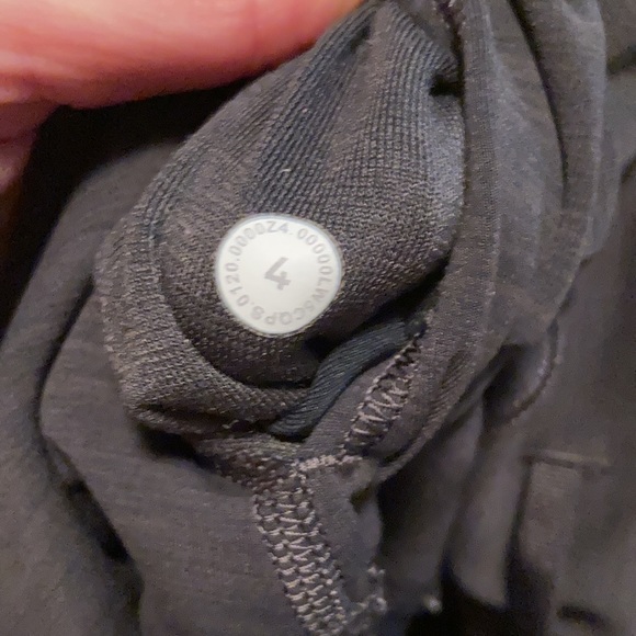 Lululemon dark grey Wunder train 25” tights - 4 - Picture 4 of 4